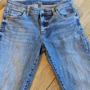 Kut From The Kloth, Medium Wash Ankle Straight Leg Cuffed Hem Blue Jeans, Size 6